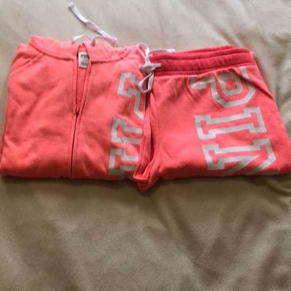 PINK Victoria's Secret Other - Pink Victoria’s Secret set